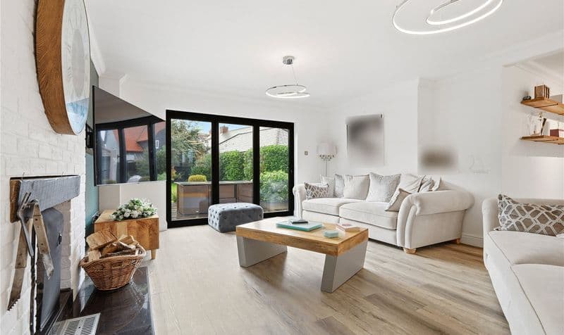 4 Bedroom House - Image 3