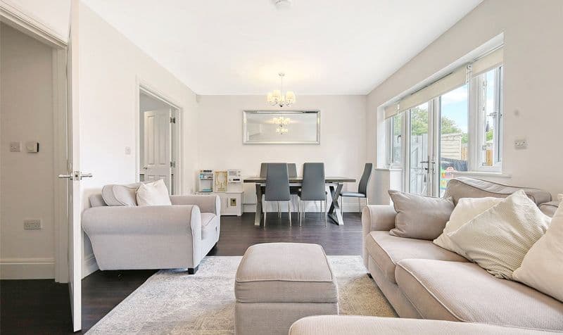 3 Bedroom House - Image 5