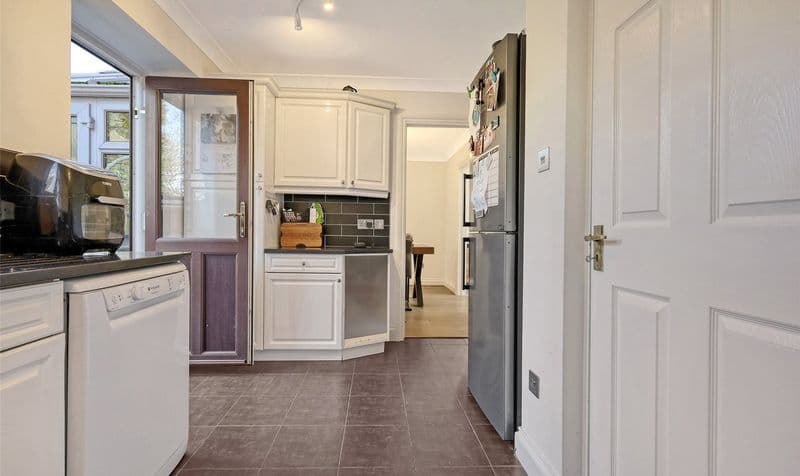 3 Bedroom House - Image 5