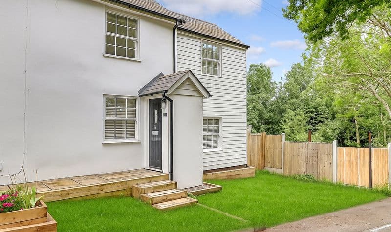 3 Bedroom House - Image 4