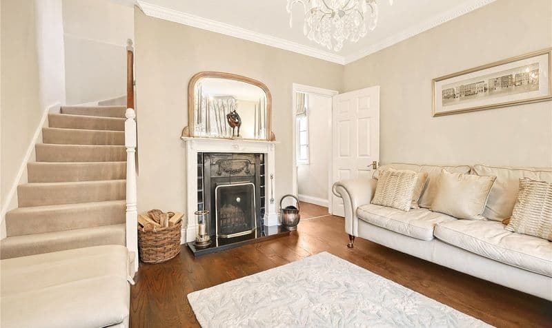 2 Bedroom House - Image 3