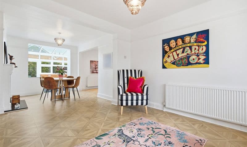 4 Bedroom House - Image 5