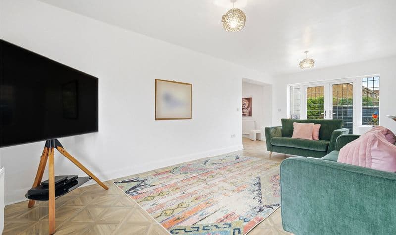 4 Bedroom House - Image 3