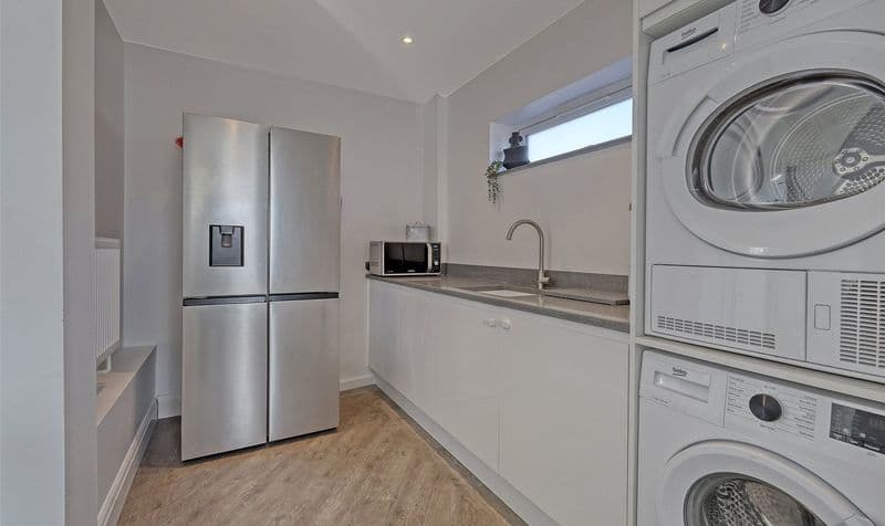 5 Bedroom Other - Image 5