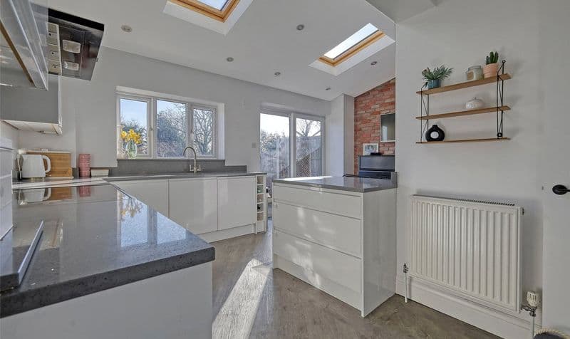 5 Bedroom Other - Image 3