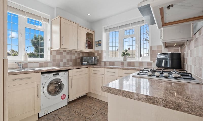 3 Bedroom House - Image 3