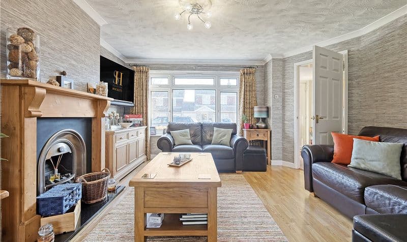 4 Bedroom House - Image 3