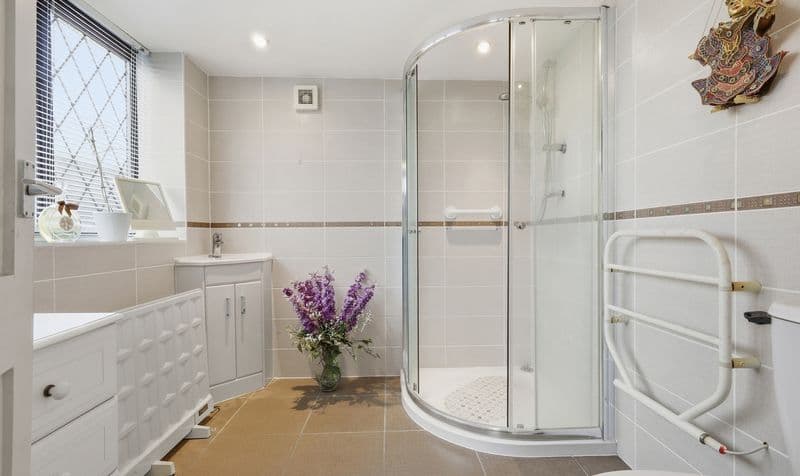 3 Bedroom House - Image 3