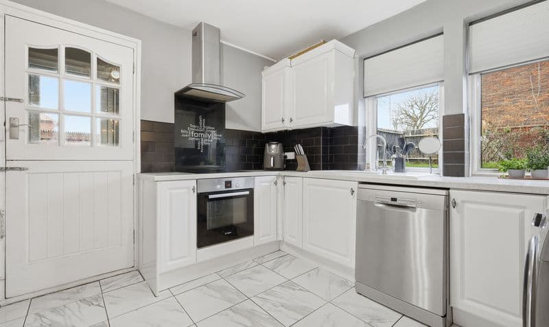 3 Bedroom House - Image 4