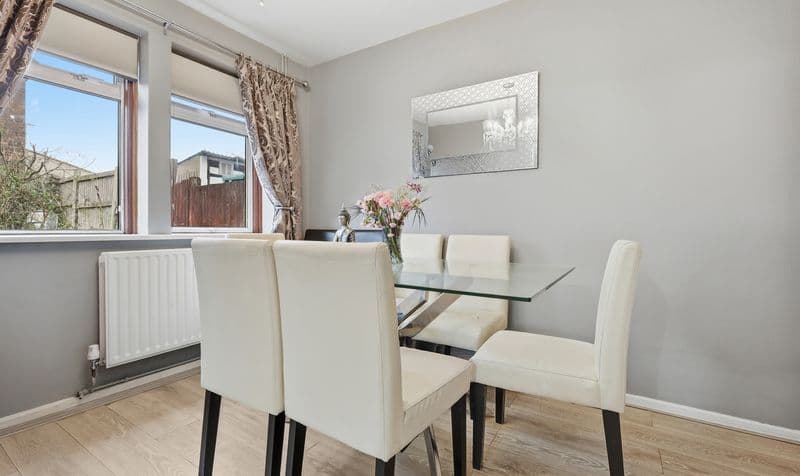 3 Bedroom House - Image 5