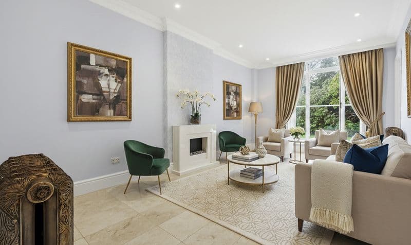 1 Bedroom Ground Floor Flat - Image 2