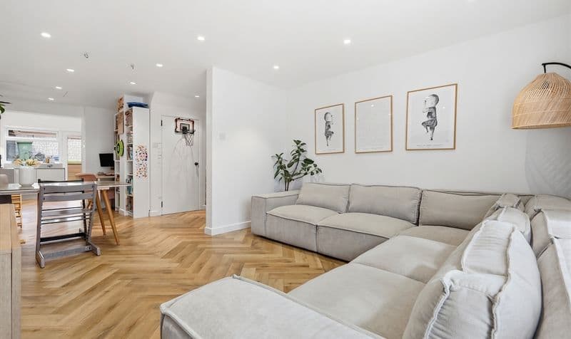 3 Bedroom House - Image 4